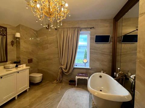 будинок за адресою с. Музичі, Центральна