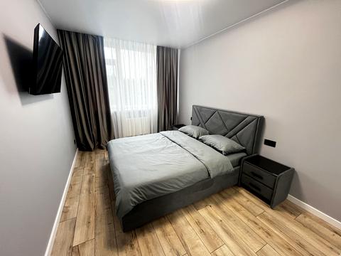 квартира за адресою Менделєєва вул., 19