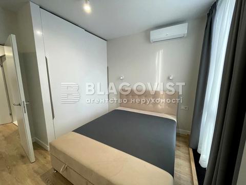 квартира за адресою Київ, Зарічна вул., 4 к2
