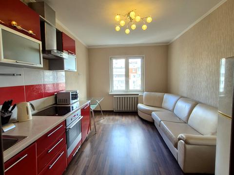 квартира за адресою Тетяни Яблонської вул., 6