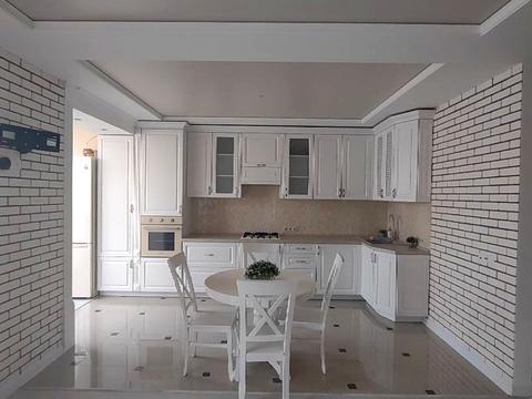 квартира за адресою Академіка Сахарова вул., 16а