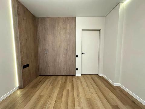 квартира по адресу Крайковского ул., 4