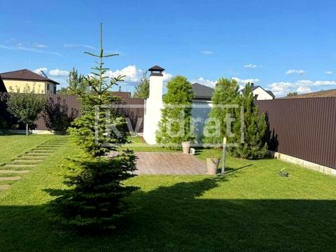 будинок за адресою Центральна