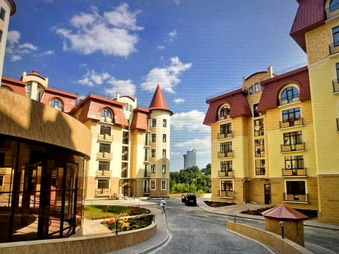 комерційна за адресою Протасів Яр вул., 8