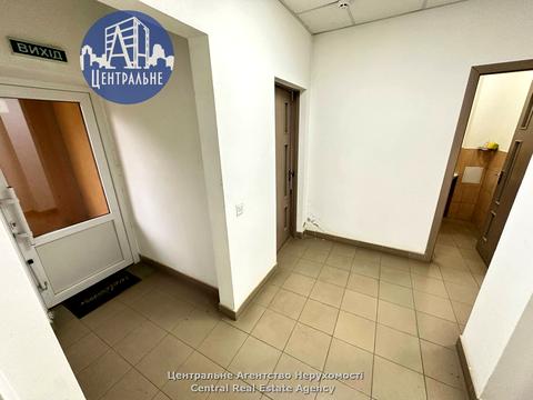 коммерческая по адресу Сторожинецкая ул., 110