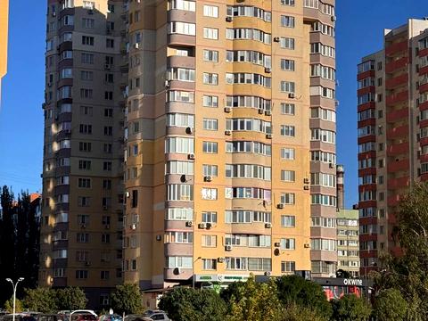 квартира по адресу Героев Днепра ул., 23