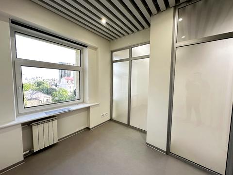 комерційна за адресою Олеся Гончара вул., 35