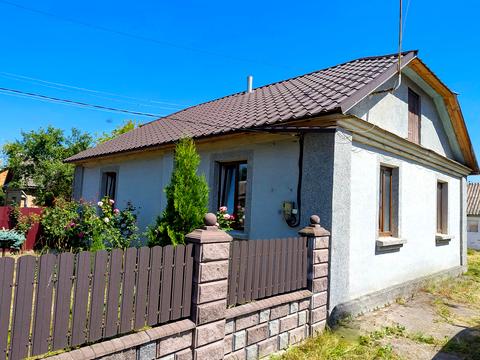 будинок за адресою Центральна