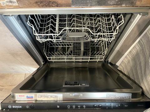 квартира за адресою Джона Маккейна вул. (Івана Кудрі), 7