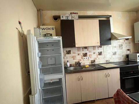 квартира за адресою Хотинська вул., 12