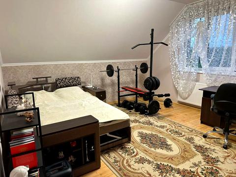 будинок за адресою с. Баранинці, Центральна, 5