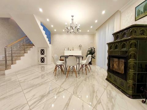 дом по адресу с. Буча, Коновальця