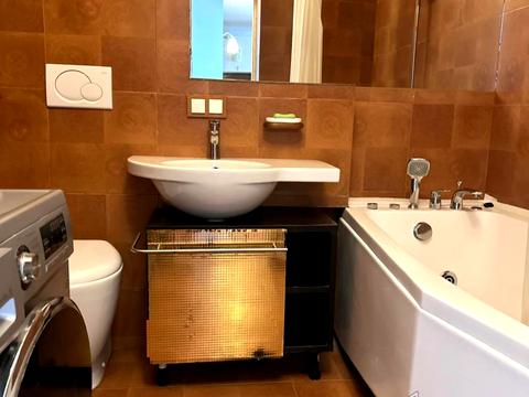 квартира за адресою Миколи Бажана просп., 10