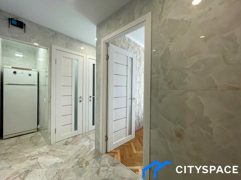 квартира за адресою Леся Курбаса просп., 18