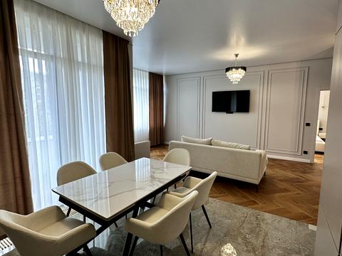 квартира за адресою Слов'янська набережна вул., 25-А