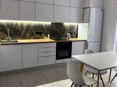 квартира за адресою Драгоманова вул., 6