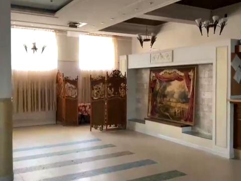 комерційна за адресою Садова, 8