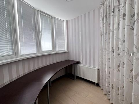 квартира за адресою Максимовича вул., 3Г