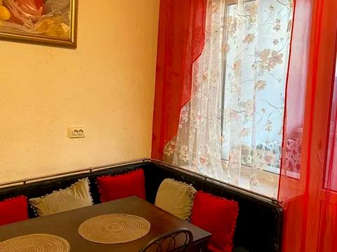 квартира за адресою Олени Пчілки вул., 4