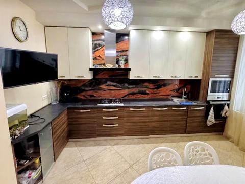 квартира за адресою Миру вул., 4