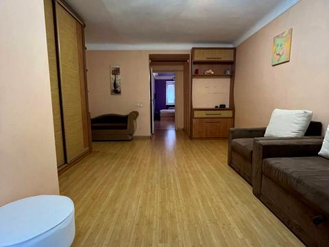 квартира за адресою Академіка Вернадського бульв., 59