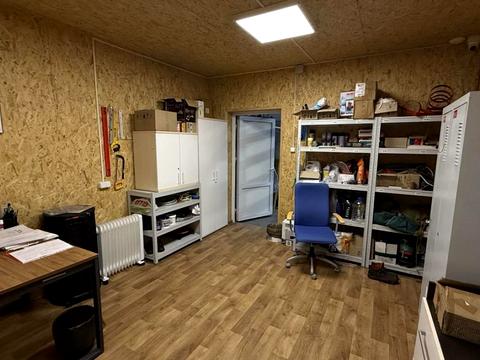 комерційна за адресою вул. Чумацька, 5