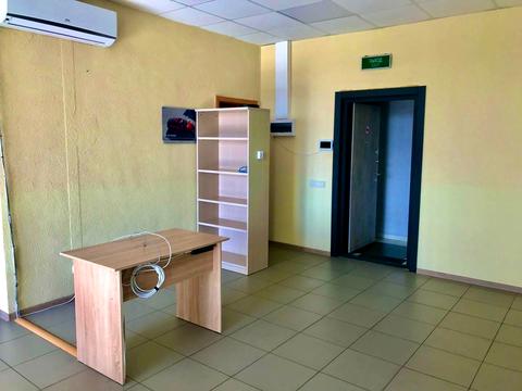 комерційна за адресою Мечникова вул., 19