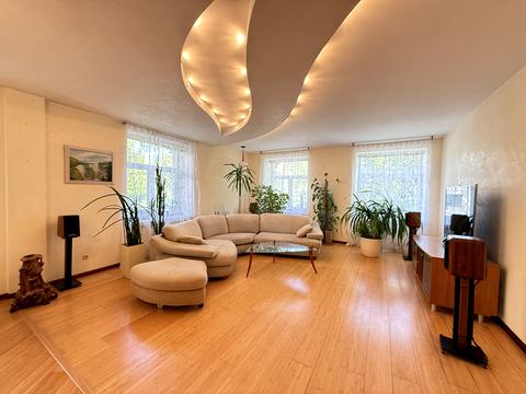 квартира за адресою Шовковична вул., 13/2