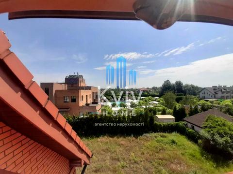 будинок за адресою Набережна, 39