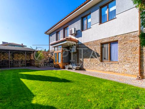 дом по адресу Струмкова