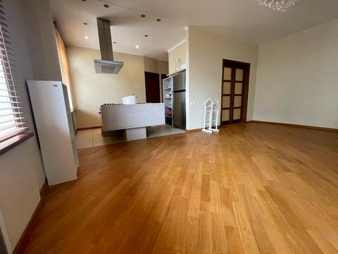 квартира за адресою Почайнинська вул., 23