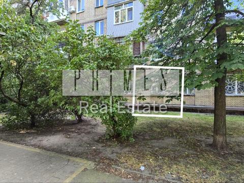 квартира по адресу Строителей ул., 1