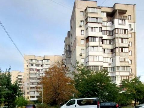 квартира по адресу Драгоманова ул., 5