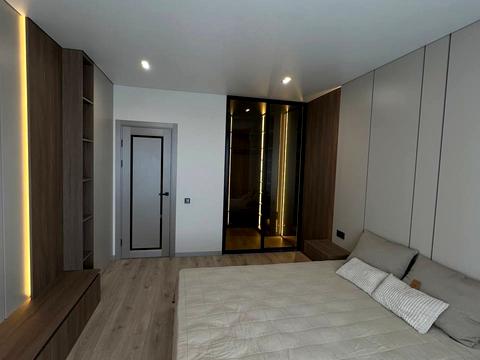 квартира по адресу Домбровського ул., 3