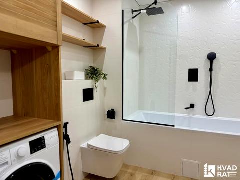 квартира за адресою Степана Бандери вул., 1