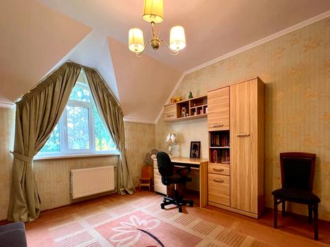 будинок за адресою Шкільна вул.