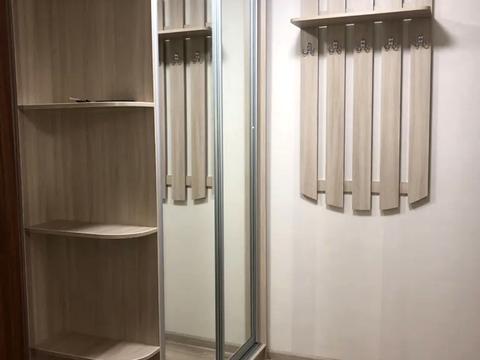 квартира за адресою Софії Русової вул., 5-Б