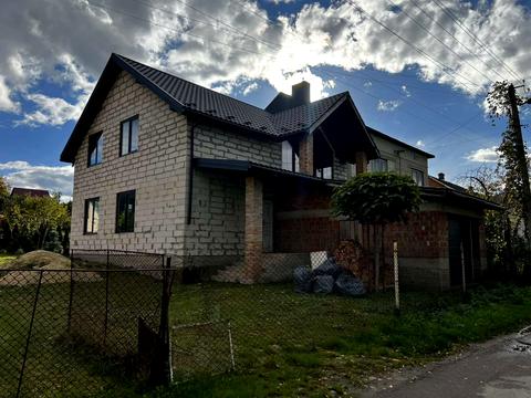 будинок за адресою смт. Новий Яричів, Героїв Майдану, 33