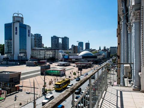 комерційна за адресою Велика Васильківська вул. (Червоноармійська), 41