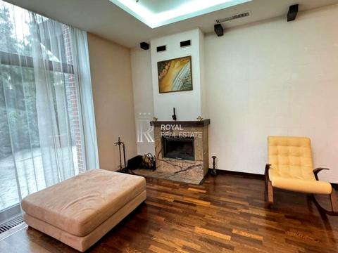 будинок за адресою Лісова вул.