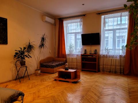 квартира за адресою Ярославська вул., 10