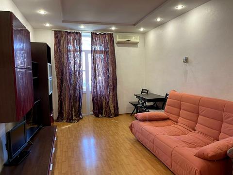 квартира за адресою пр. Дмитра Яворницького, 46