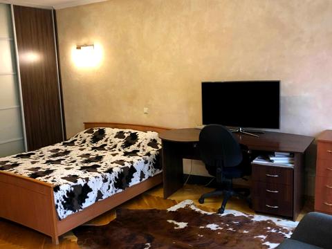 квартира за адресою Набережно-Хрещатицька вул., 3-А