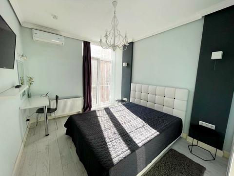 квартира за адресою Регенераторна вул., 4 к13