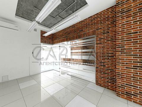 комерційна за адресою Кловський узвіз (Кловський), 7