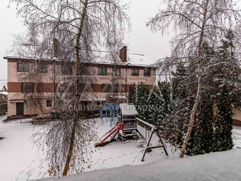будинок за адресою Київська