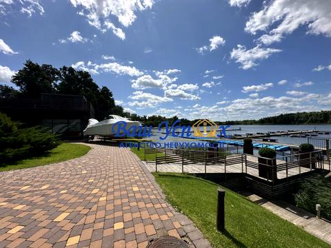 квартира за адресою Раїси Окіпної вул., 18