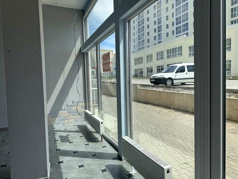 коммерческая по адресу Січових стрільців ул., 1/7