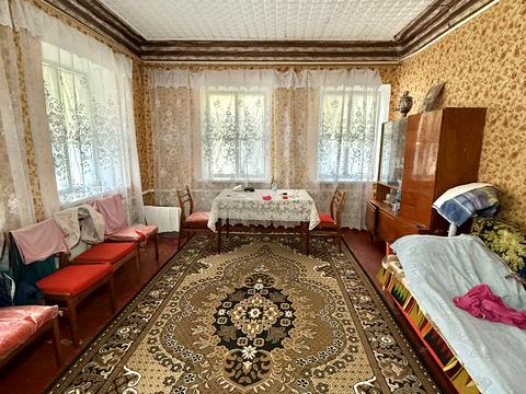 будинок за адресою Еміла Димитрова вул., 1