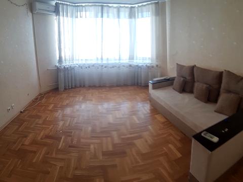 квартира по адресу Миколы Бажана просп., 16